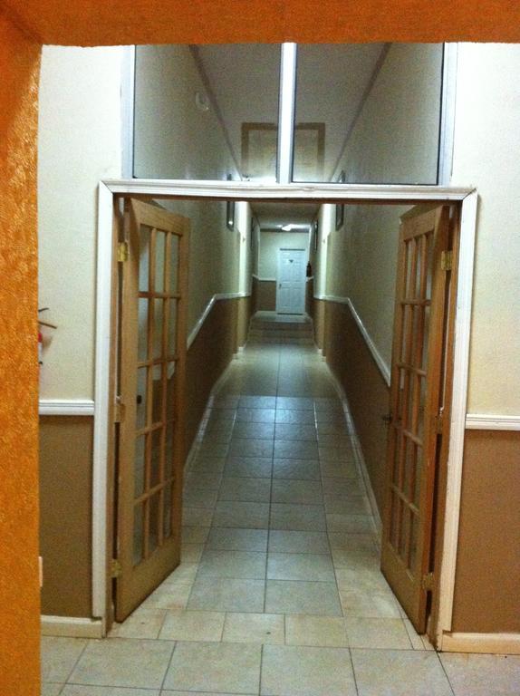 Executive Airport Hotel Entebbe Kültér fotó