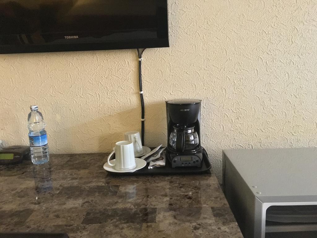 Executive Airport Hotel Entebbe Kültér fotó