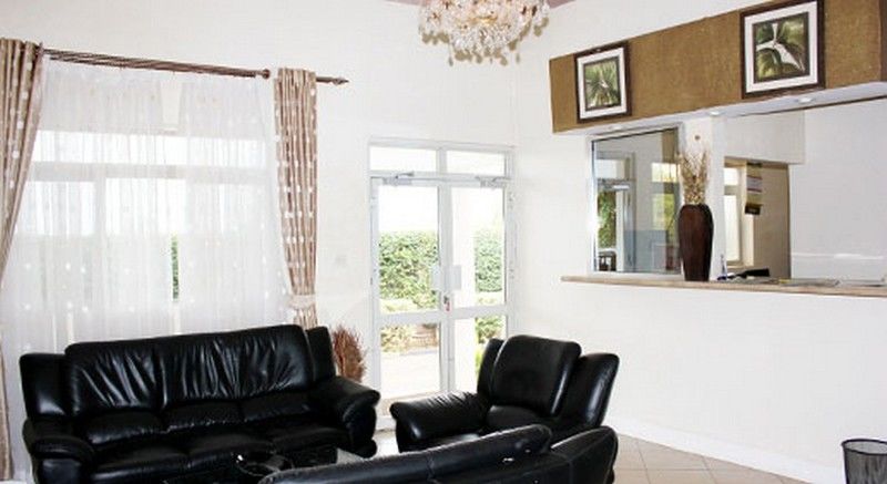 Executive Airport Hotel Entebbe Kültér fotó