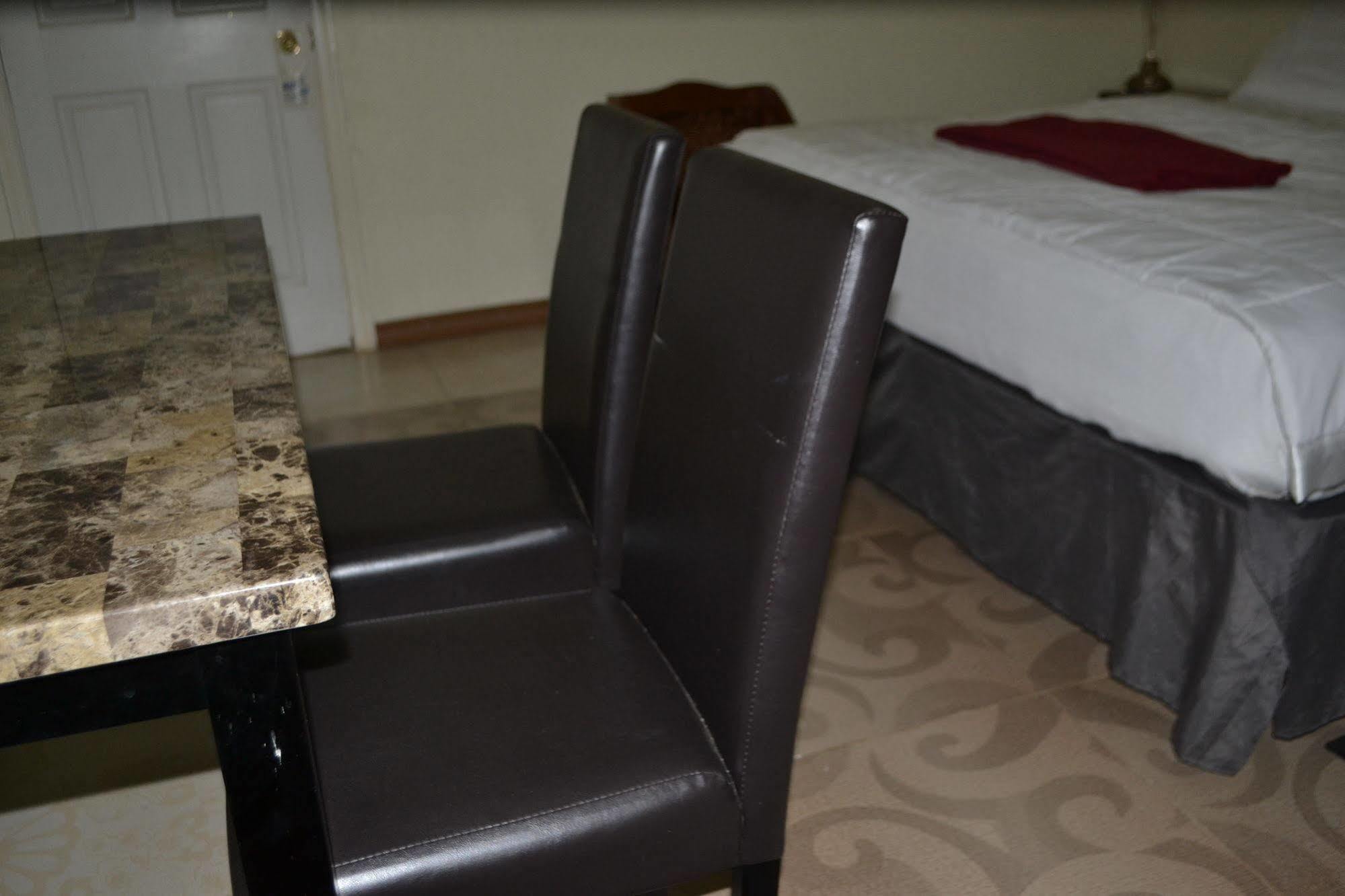 Executive Airport Hotel Entebbe Kültér fotó