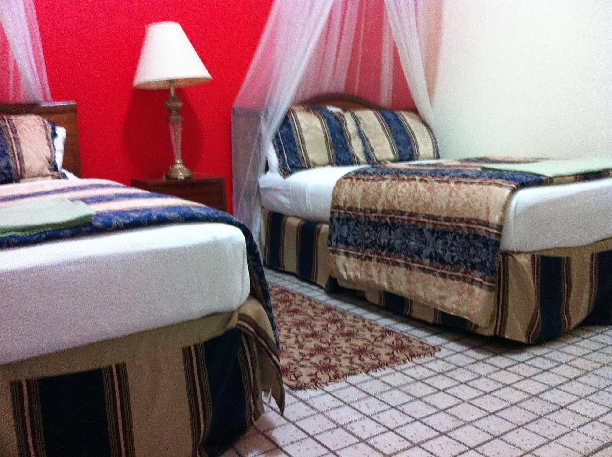 Executive Airport Hotel Entebbe Kültér fotó