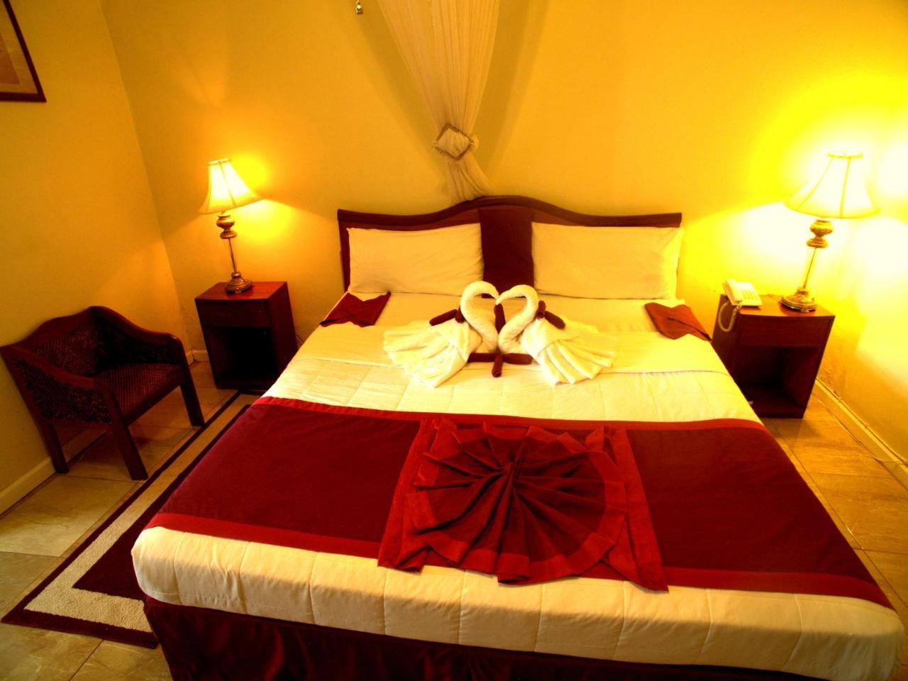 Executive Airport Hotel Entebbe Kültér fotó